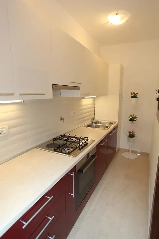 Cres Sucic Apartments 0*,
