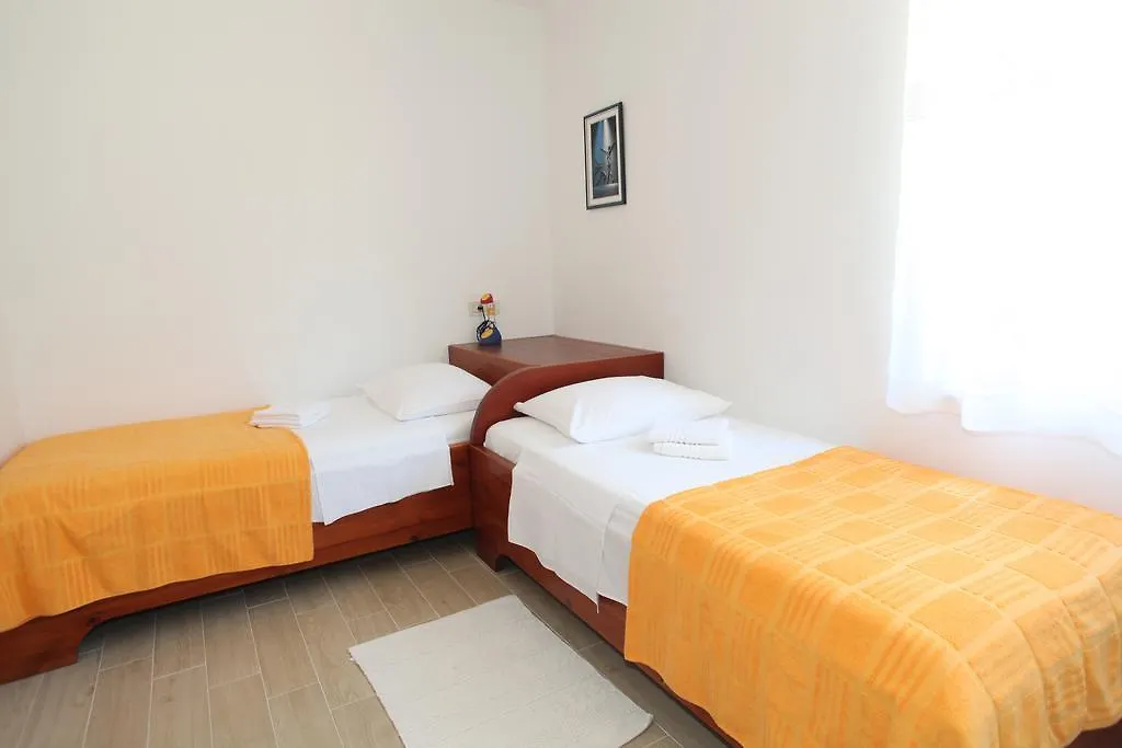 Cres Sucic Apartments 0*,  Croatia