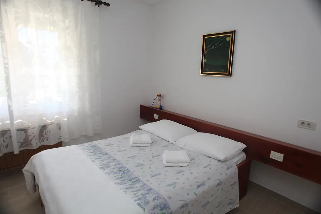 Cres Sucic Apartments Croatia